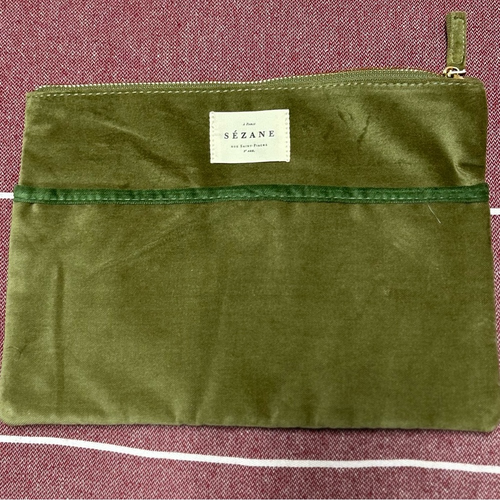 Sézane Olive Green Velvet Pouch